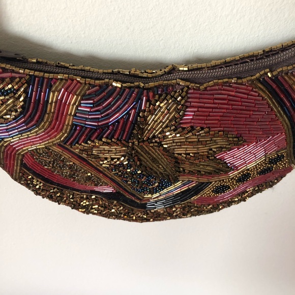 Gorgeous beaded crossbody purse - Picture 5 of 16